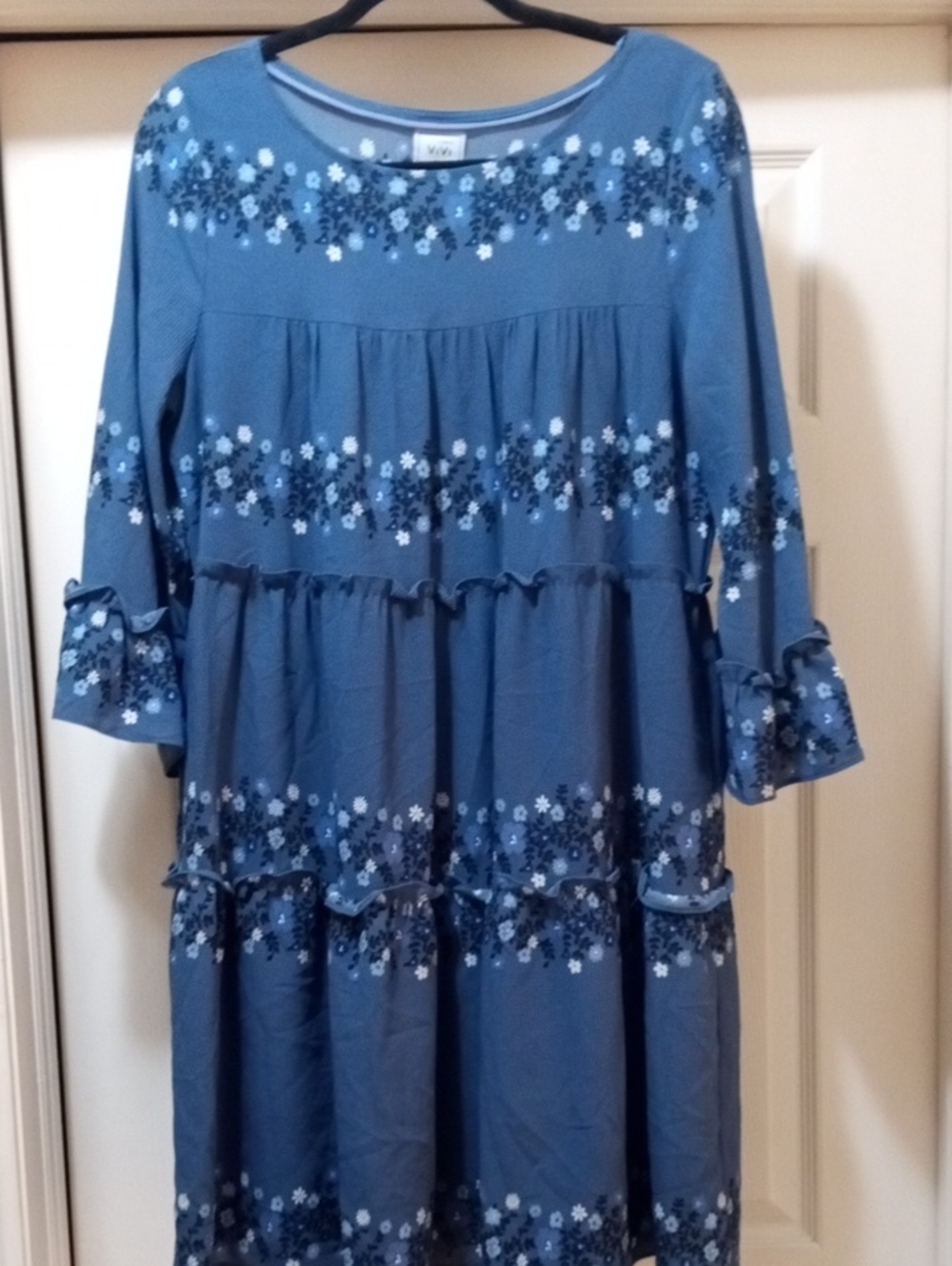 💲1⃣>>ViVI Blue Floral Tiered Long Sleeve Dress